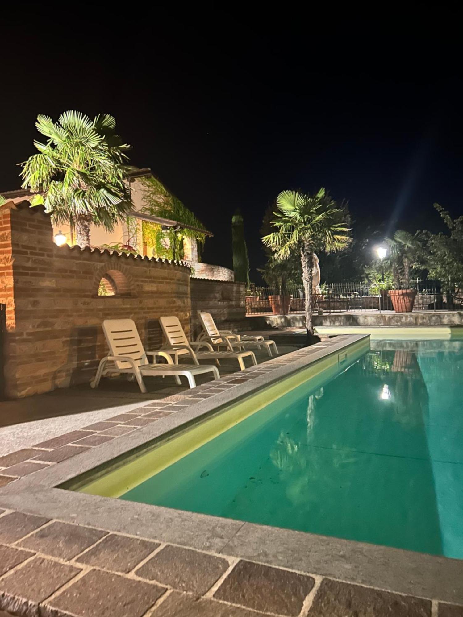 Residenza Le Querce Trilocale Villa Fossato di Vico Buitenkant foto
